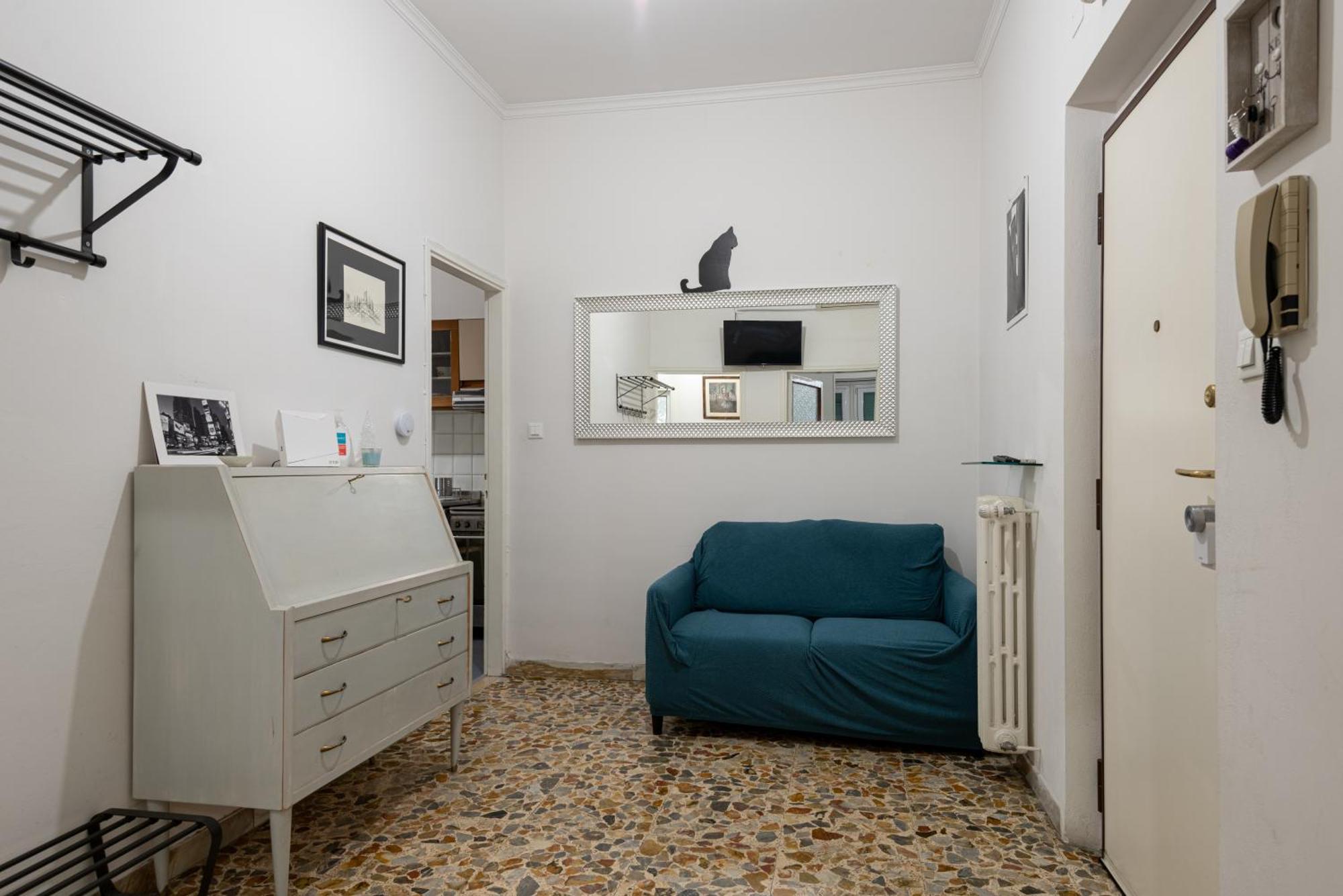 Comfortable Apartment 10 Minutes From City Center Floransa Dış mekan fotoğraf