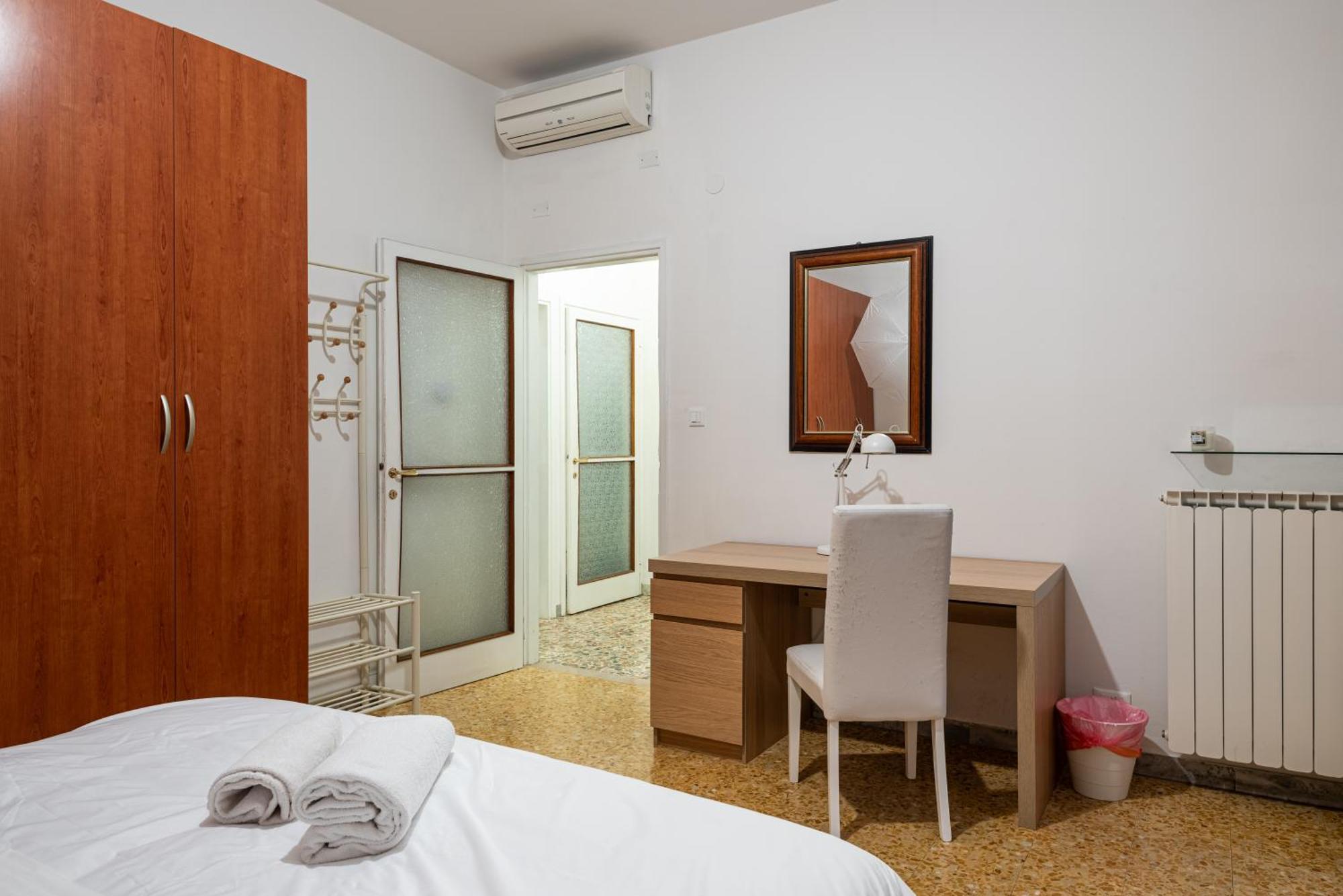 Comfortable Apartment 10 Minutes From City Center Floransa Dış mekan fotoğraf